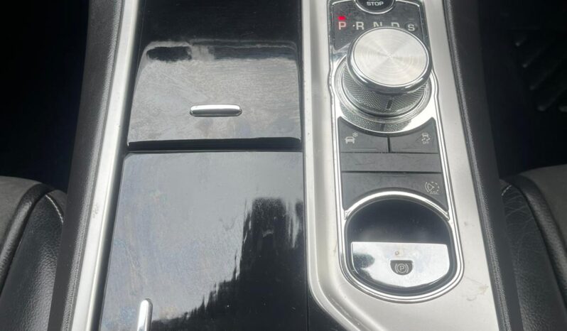 
								Jaguar XF Automatic full									