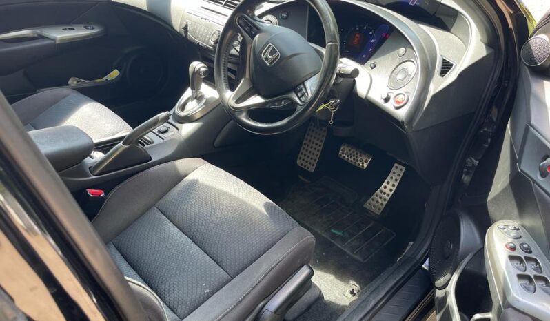 
								Honda Civic Automatic full									