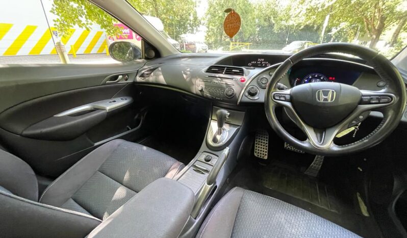 
								Honda Civic Automatic full									