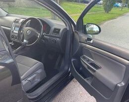 
									VW Golf Automatic 1.9 TDI full								