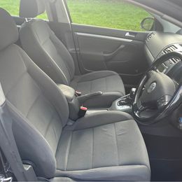 VW Golf Automatic 1.9 TDI